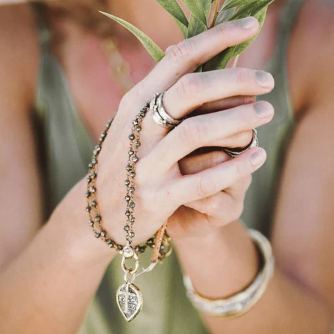 Ready to Accessorize Like a Pro? Discover the Ultimate Guide to What, When, and How!