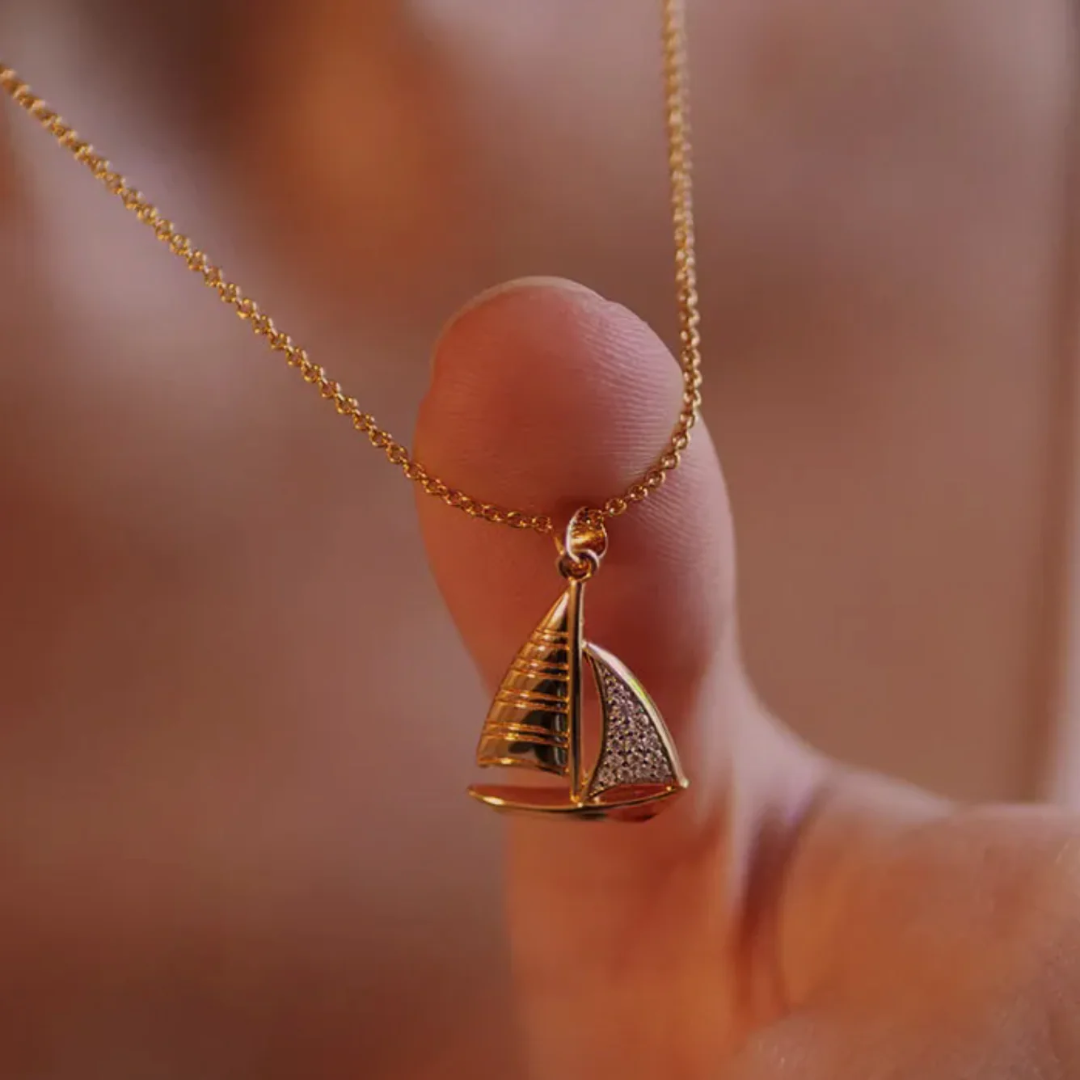 Why Jewelry Makes the Perfect Holiday Gift