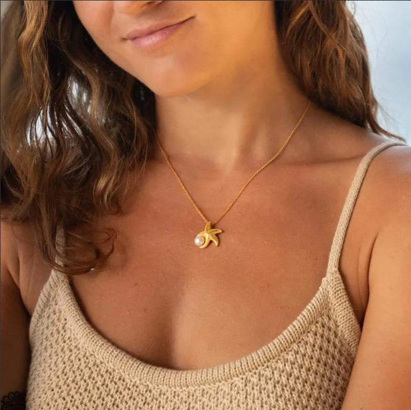 14KT Gold Vermeil Star Fish and Pearl Necklace