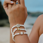 Gold Vermeil White Agate Sand Dollar Stretchy Bracelet