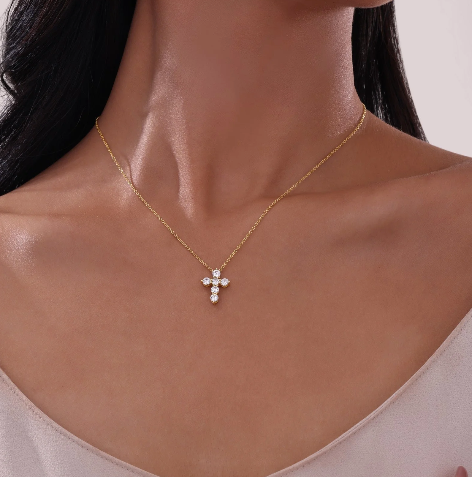 1.02 CTW Gold Cross Pendant Necklace