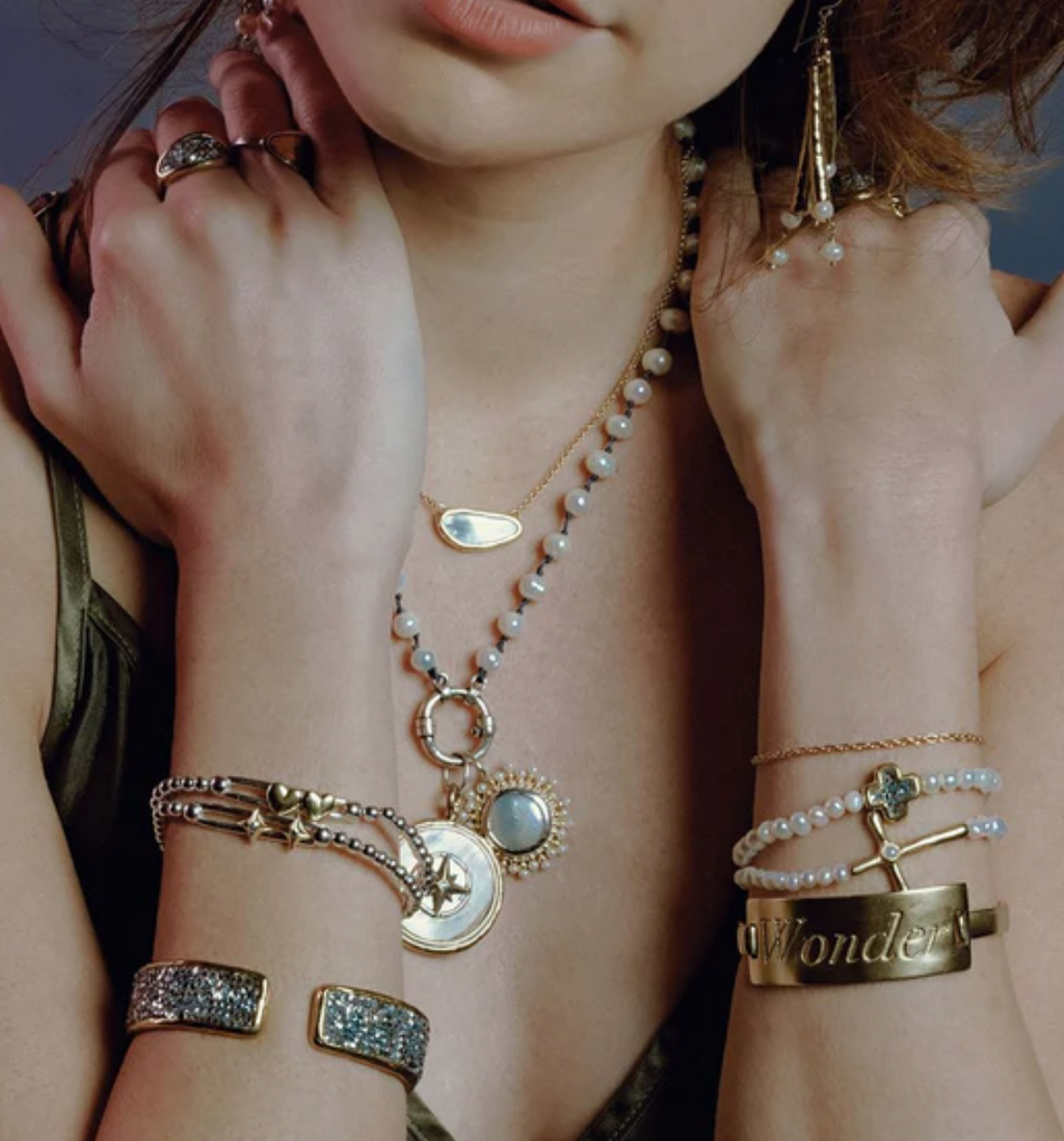 Channel Stretch Bracelet - Heart