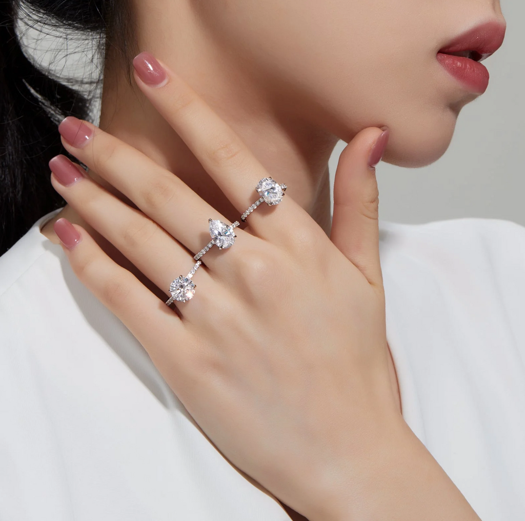 Pear-Shaped Solitaire Engagement Ring