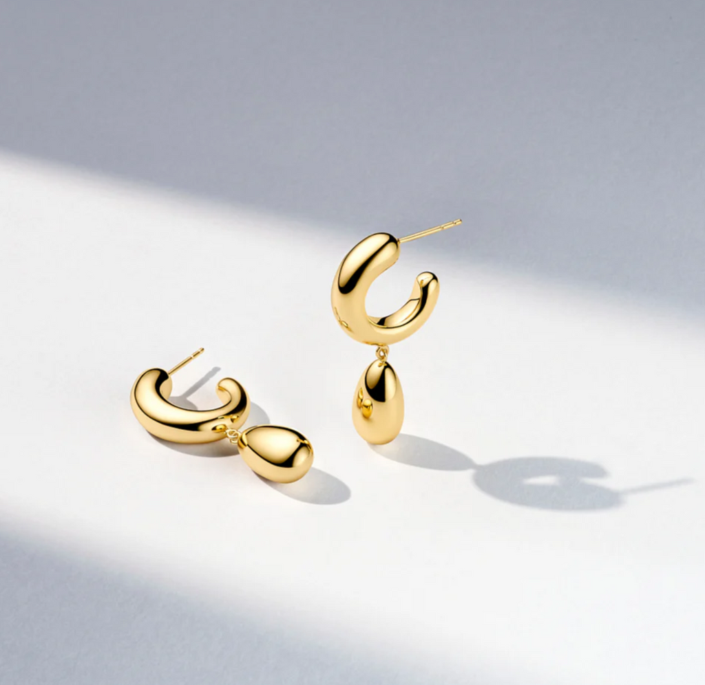 Gold Goccia Pendolo Pianura Earrings