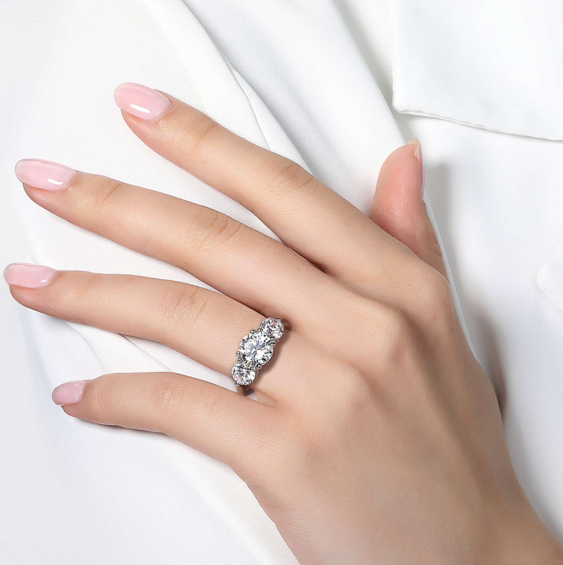 3-Stone Wedding Ring