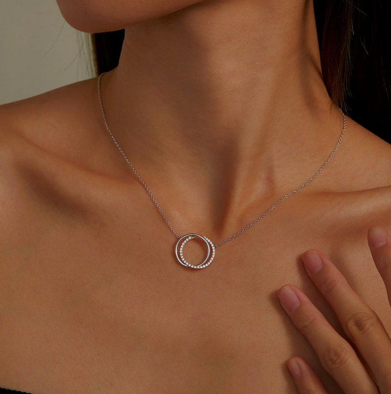 Interlocking Circles Necklace
