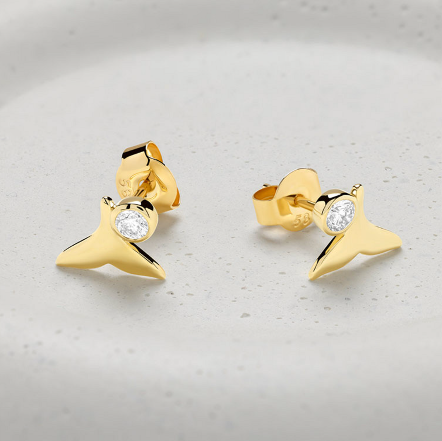 Deep Blue 14kt Gold Lab Diamond Whale Tail Earrings