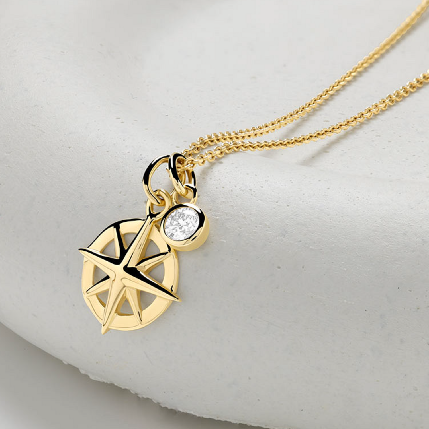 Deep Blue 14kt Gold Lab Diamond Ships Wheel Necklace