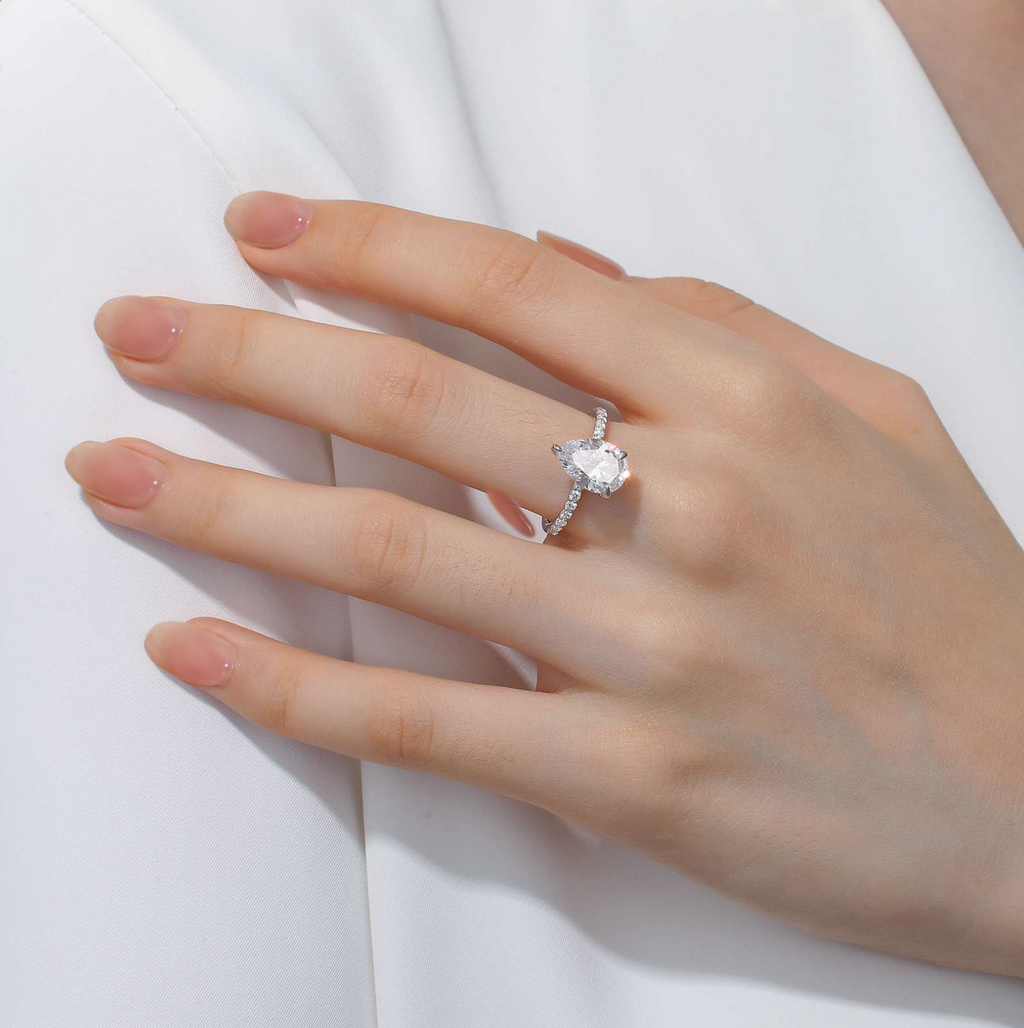Pear-Shaped Solitaire Engagement Ring