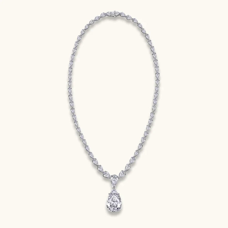 Elizabeth 22 Diamond White Necklace