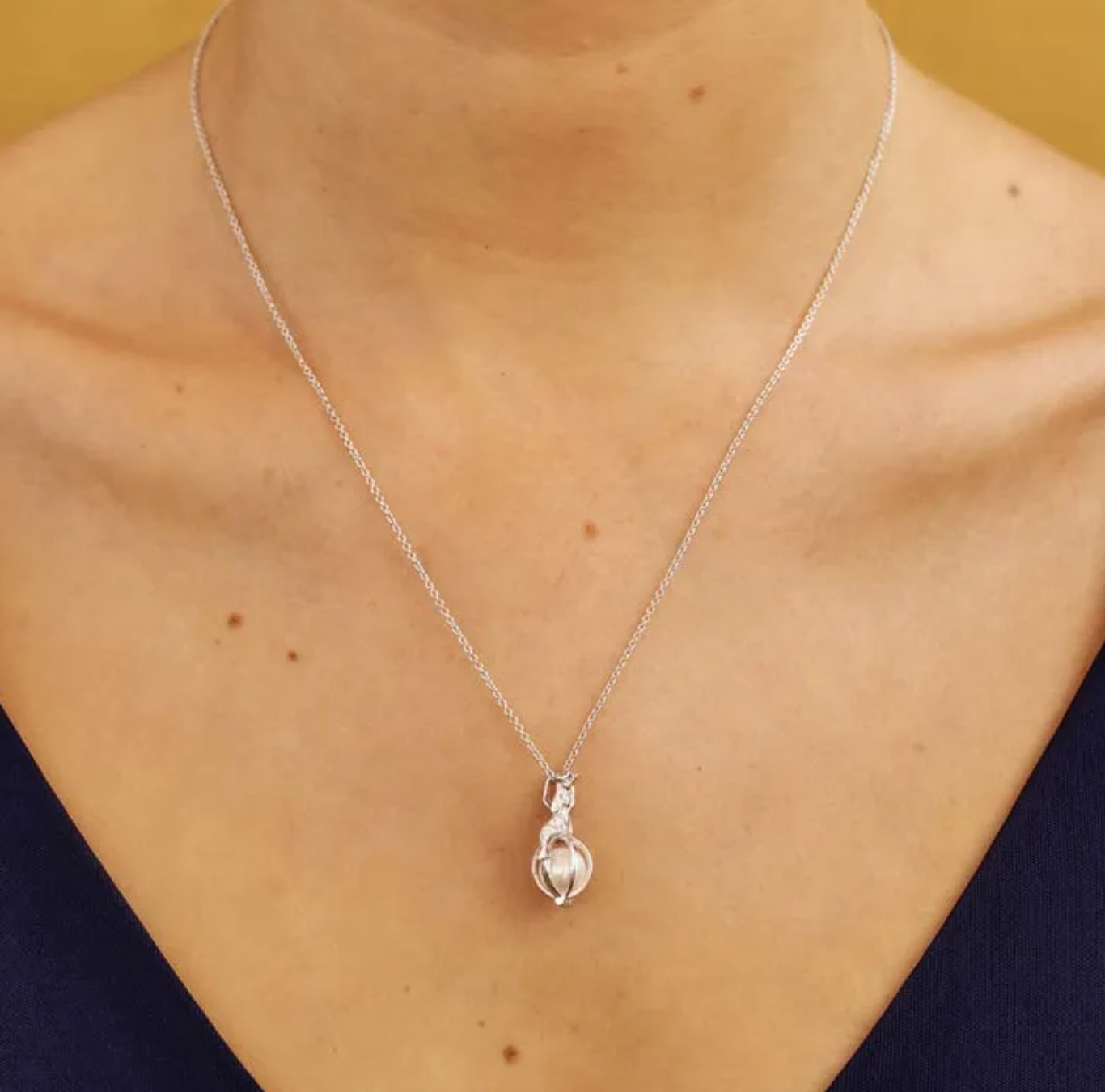 Ocean SS Mermaid Cage Necklace with White Crystals and Pearl