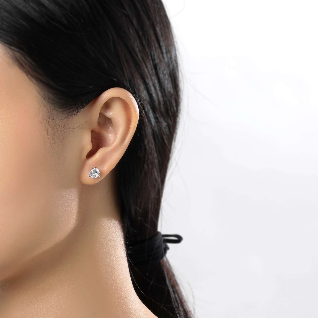 ER CL S.S. PT 0.92 CTTW 3 Prong Martini Studs